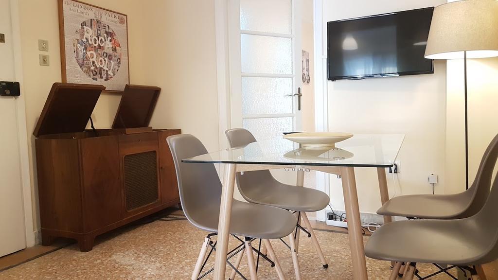 Errathens Vanilla Apartment - Athens Center Eksteriør bilde